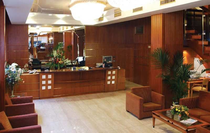 Ibis Geneve Centre Lac Beltér fotó